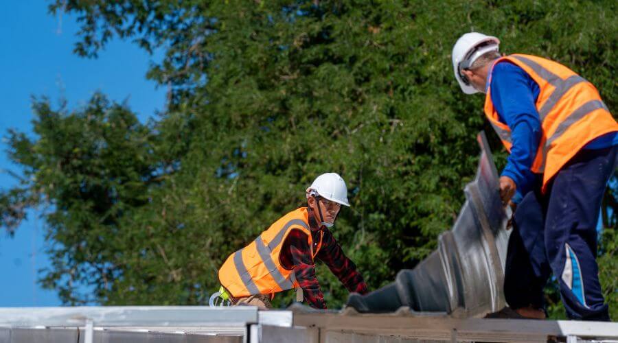 Expert flood damage restoration services in McIntire, IA